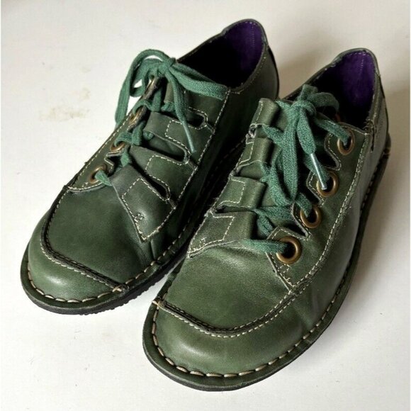 NWB Groundhog Olive Green Leather Booties Wedge Heels Portugal Vintage Vibe 6 - Picture 2 of 5